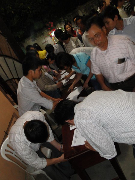 http://nuvuongcongly.com/images/stories/KytenvaoTNT25_4_2010HN%20(12).jpg